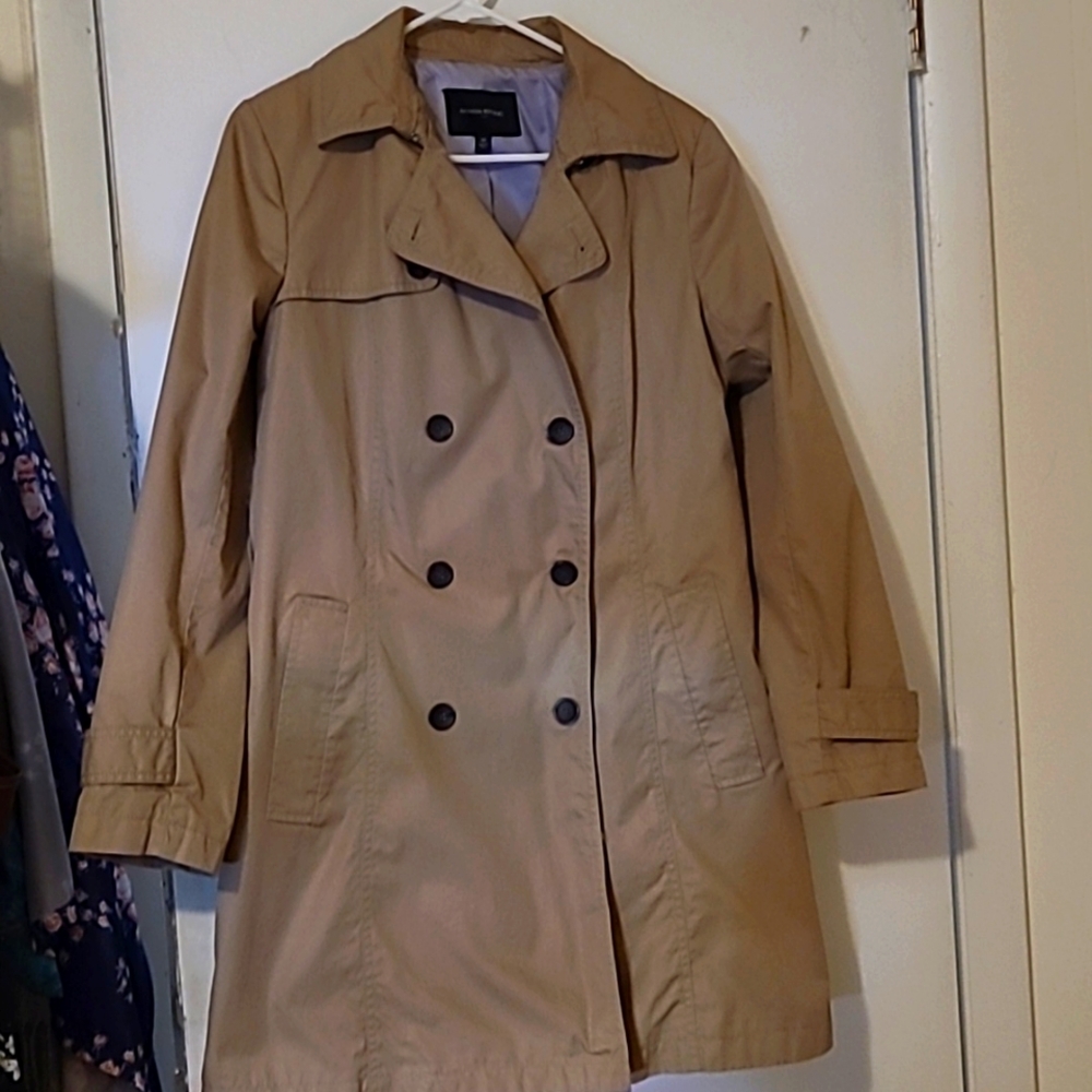 Banana republic rain coat/trench coat
